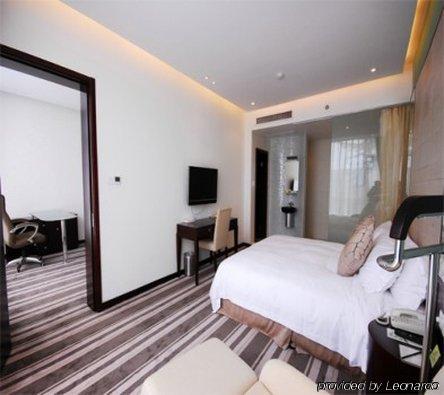 Yihe Harbor Hotel Уси Экстерьер фото