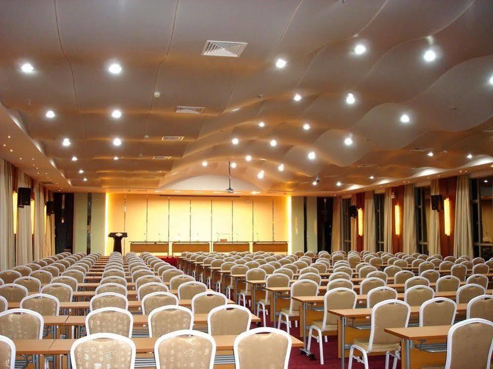 Yihe Harbor Hotel Уси Экстерьер фото