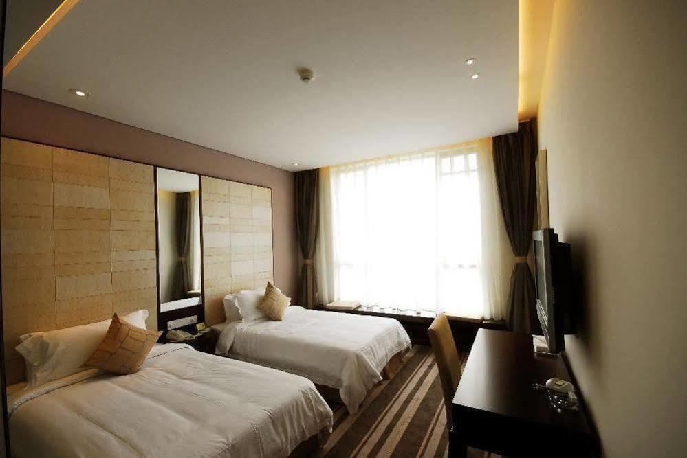 Yihe Harbor Hotel Уси Экстерьер фото